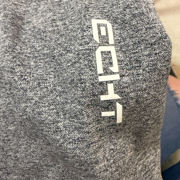 Women’s ECHT High Waisted Slimming Gray Workout Leggings Size Small NWOT - Picture 4 of 5